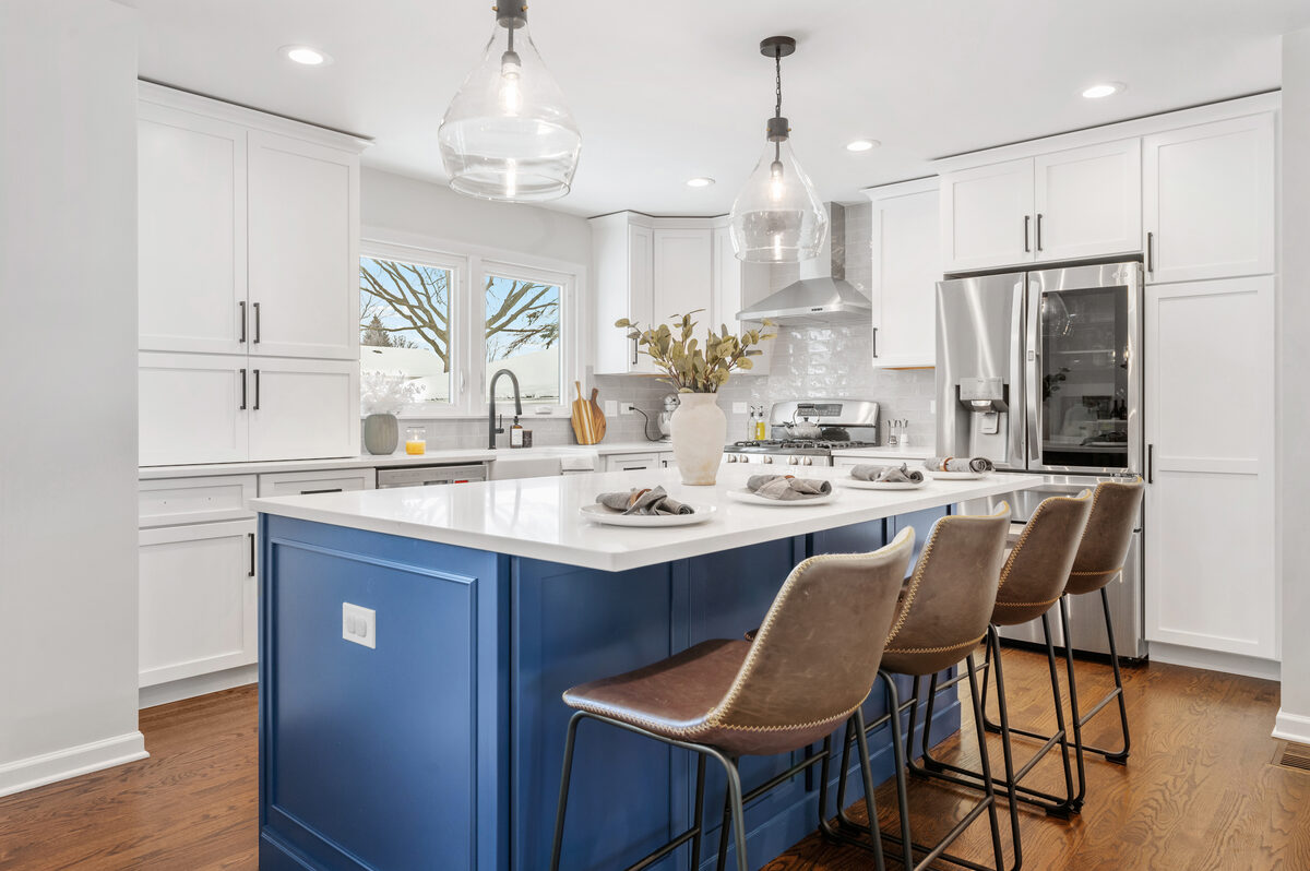 White Modern Kitchen